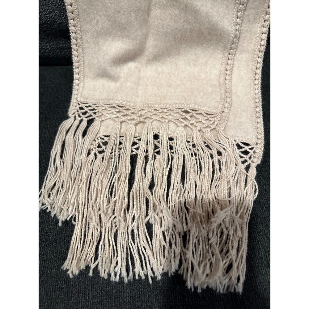 Pistil scarf - Picture 2 of 5